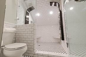 Double Oaks Bed and Breakfast