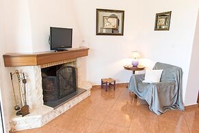 Ortaki Traditional House