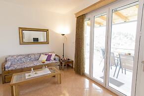 Ortaki Traditional House