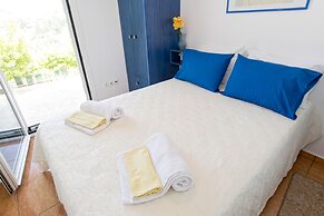 Ortaki Traditional House