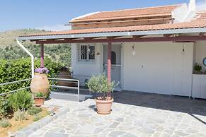 Ortaki Traditional House