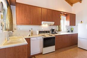 Ortaki Traditional House