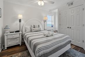 Ashworth 1809 4 Bedroom Condo by RedAwning