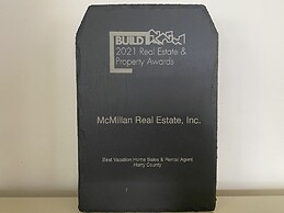 Ashworth 1809 4 Bedroom Condo by RedAwning