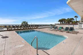 Ashworth 1809 4 Bedroom Condo by RedAwning