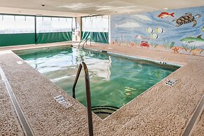 Ashworth 1809 4 Bedroom Condo by RedAwning