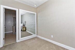 Water Front Delight On The Bay 3 Bedroom Home by RedAwning