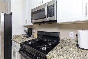 Water Front Delight On The Bay 3 Bedroom Home by RedAwning