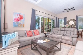 Coral Sands #6 2 Bedroom Condo by RedAwning