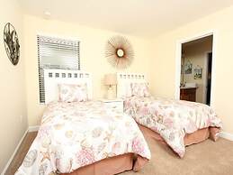 Villa in Champions Gate Resort 1010