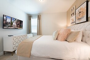 Villa in Encore Resort at Reunion 2986