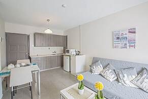 Beautiful Apartment With Communal Pool, Ayia Napa Apartment 1328