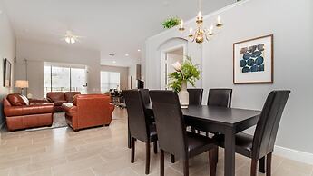 Villa in Windsor Palms Resort 1217