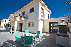 Luxury Villa in Cyprus near Beach, Protaras Villa 1255