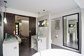 Private Villa in Seminyak 1142