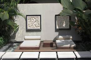 Private Villa in Seminyak 1142