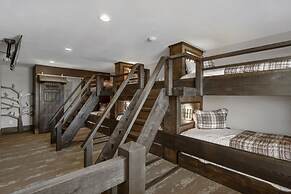 Mansion in Reunion Resort & Spa 2908