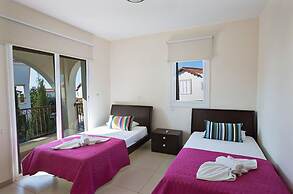 Beautiful Villa With Private Pool, Paralimni Villa 1241