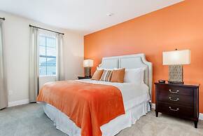 Villa in Encore Resort at Reunion 1952