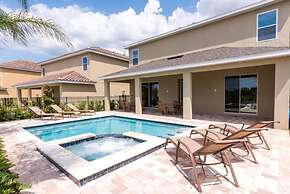 Villa in Encore Resort at Reunion 1952