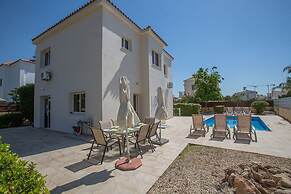 Luxury Villa in Cyprus near Beach, Sotira Villa 1302