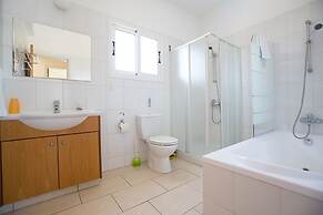 Luxury Villa in Cyprus near Beach, Sotira Villa 1302