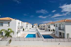 Luxury 3 Bedroom Villa With Private Pool, Paralimni Villa 1290