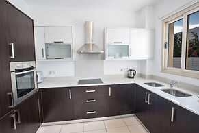 Luxury 3 Bedroom Villa With Private Pool, Paralimni Villa 1290