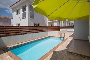 Pernera Apartment 1207