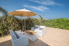 Beautiful Villa With Private Pool, Paralimni Villa 1235