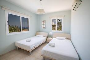 Beautiful Villa With Private Pool, Paralimni Villa 1235