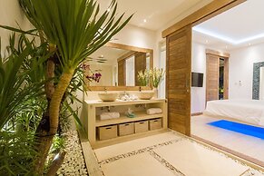Private Villa in Seminyak 1164