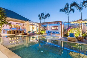 Private Villa in Seminyak 1164