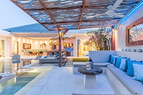 Private Villa in Seminyak 1164