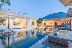 Private Villa in Seminyak 1164