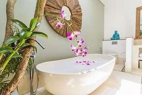 Private Villa in Seminyak 1164