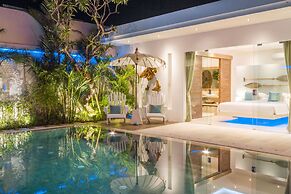 Private Villa in Seminyak 1164