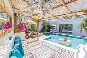 Private Villa in Seminyak 1164