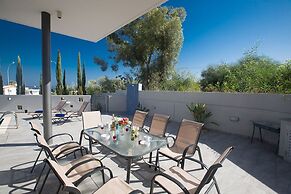 Luxury Villa in Cyprus near Beach, Protaras Villa 1249