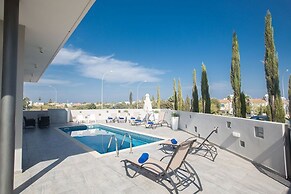 Luxury Villa in Cyprus near Beach, Protaras Villa 1249