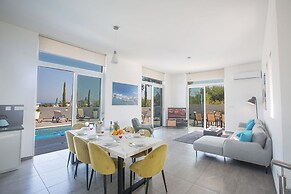 Luxury Villa in Cyprus near Beach, Protaras Villa 1249