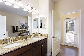 Private Resort Home 1131