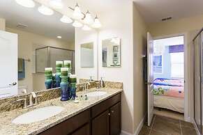 Private Resort Home 1131