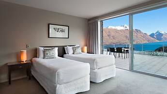 Luxury 4 Bedroom Villa in New Zealand, Queenstown Villa 1007