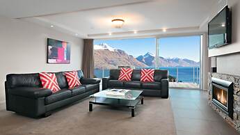Luxury 4 Bedroom Villa in New Zealand, Queenstown Villa 1007