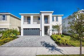 Villa in Encore Resort at Reunion 2979