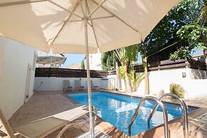 Luxury 2 Bedroom Villa With Private Pool, Paralimni Villa 1240