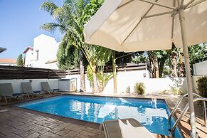 Luxury 2 Bedroom Villa With Private Pool, Paralimni Villa 1240