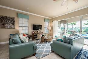 Luxury Villa With Majestic Golf Course Views, Reunion Resort, Villa Or