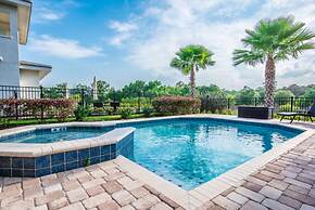 Luxury Villa With Majestic Golf Course Views, Reunion Resort, Villa Or